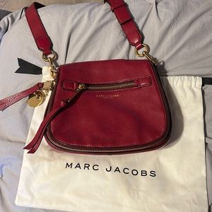 Marc Jacobs crossbody bag burgundy/red with gold hardware